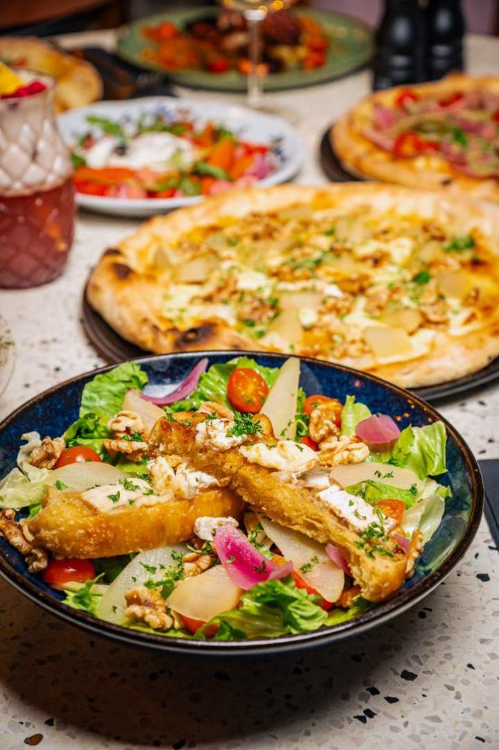 Dégustez notre authentique cuisine traditionnelle italienne.